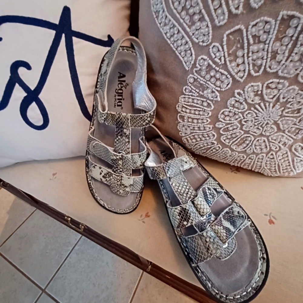 Alegria sandals